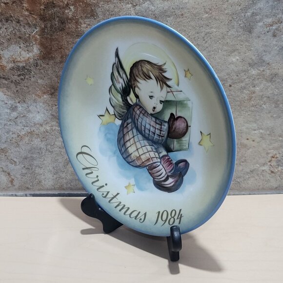 Schmid Hummel Christmas 1984 A Gift From Heaven Decorative Wall Hanging Plate - Picture 9 of 11